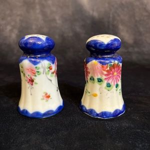 Salt Pepper Shakers Antique Victorian Cobalt Blue Hand Painted Pink Floral Japan